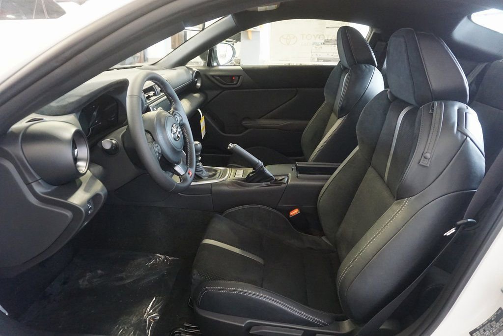 New 2026 Toyota GR86 Premium image 20