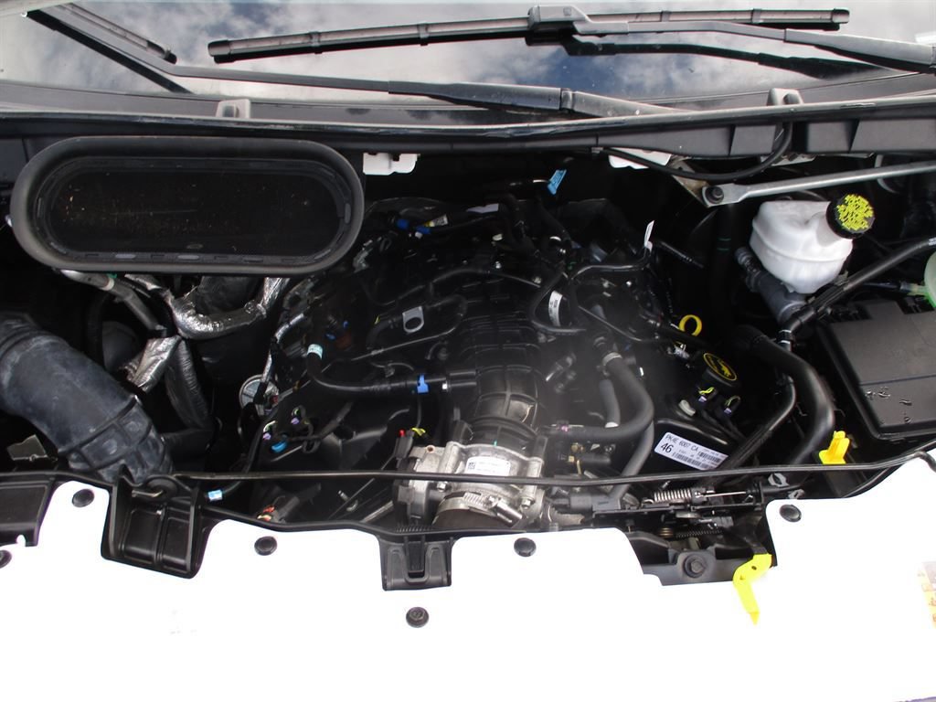 Used 2023 Ford Transit 250 RWD image 18