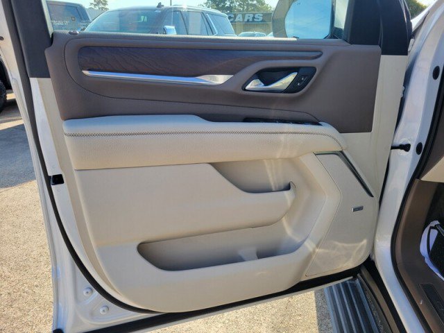 Used 2021 GMC Yukon XL Denali w/ Denali Premium Package RWD image 15