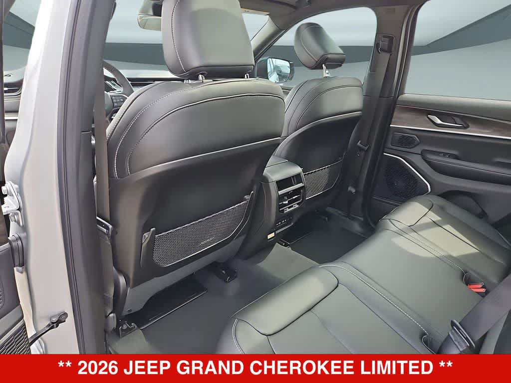 New 2026 Jeep Grand Cherokee Limited w/ Limited Altitude Package AWD/4WD image 20
