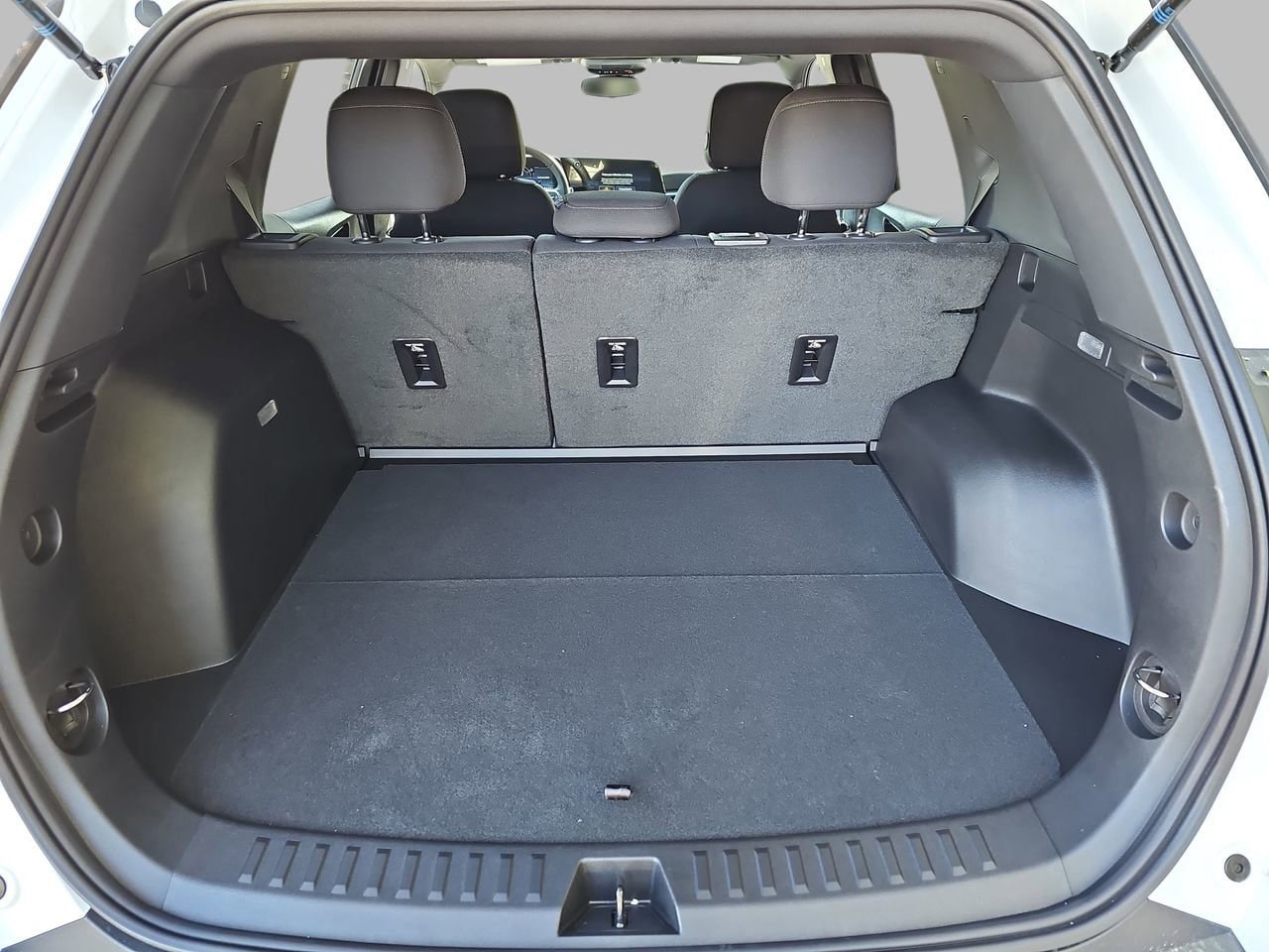 New 2026 Chevrolet Equinox LT AWD/4WD image 15