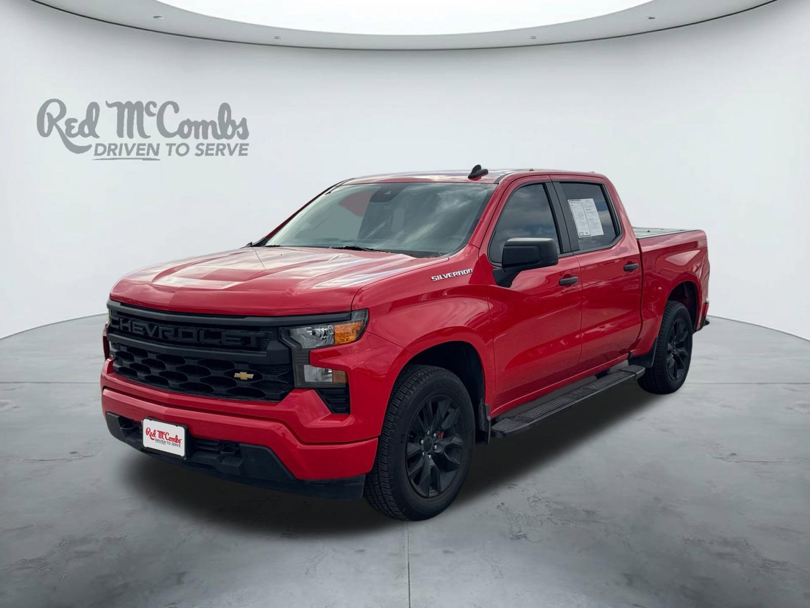 Used 2022 Chevrolet Silverado 1500 Custom image 1