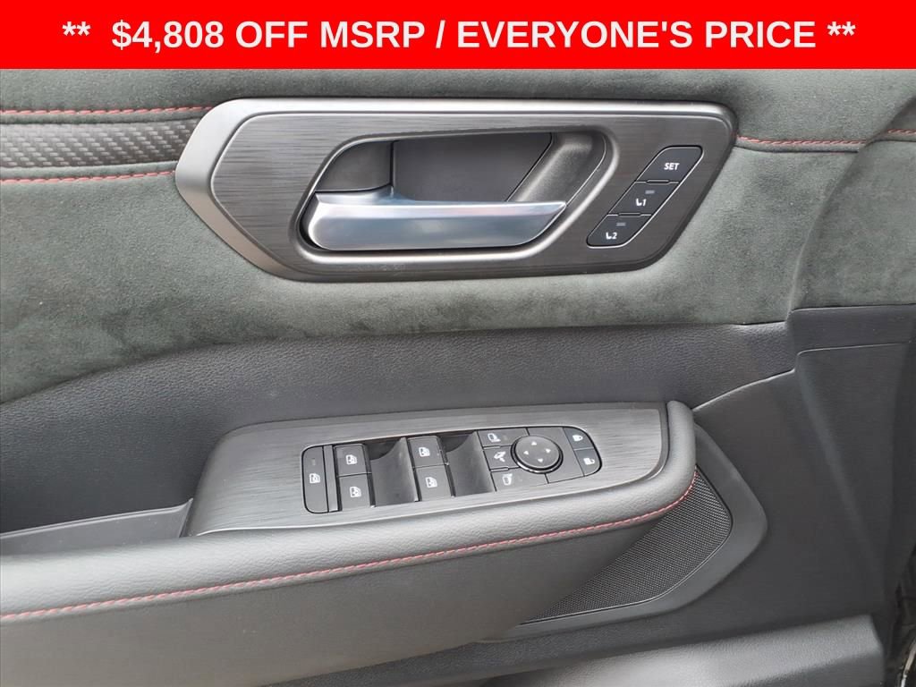 New 2026 Nissan Armada NISMO image 6