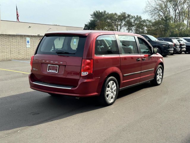 Used 2016 Dodge Grand Caravan American Value Package FWD image 7