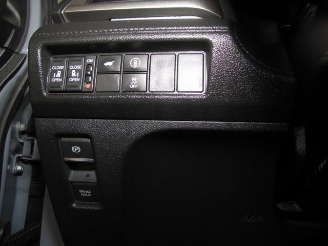 Certified 2023 Honda Odyssey Sport image 9