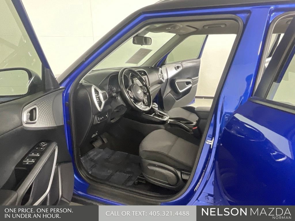 Used 2020 Kia Soul X-Line FWD image 11