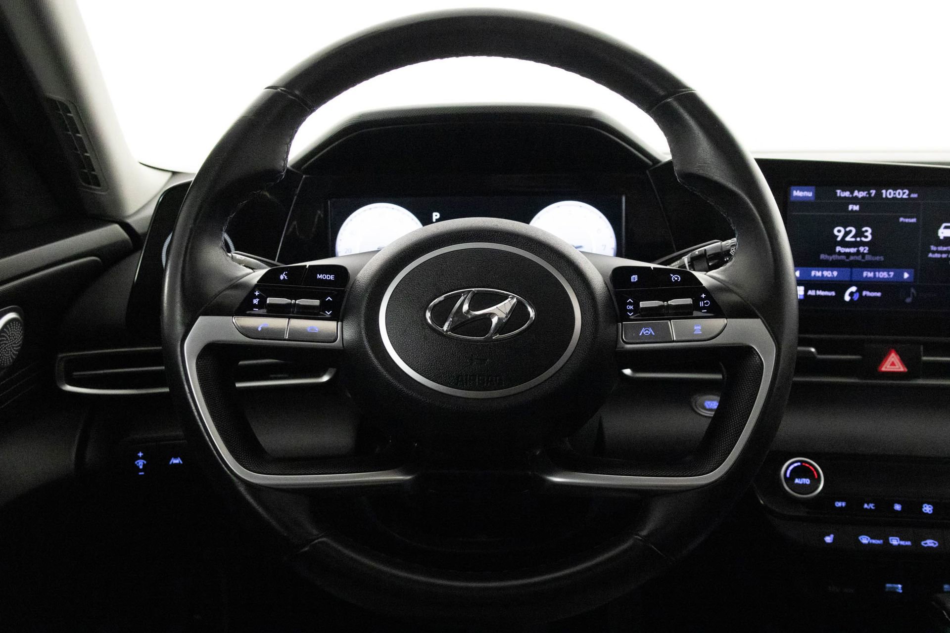 Used 2022 Hyundai Elantra SEL w/ Convenience + Premium Package FWD image 27