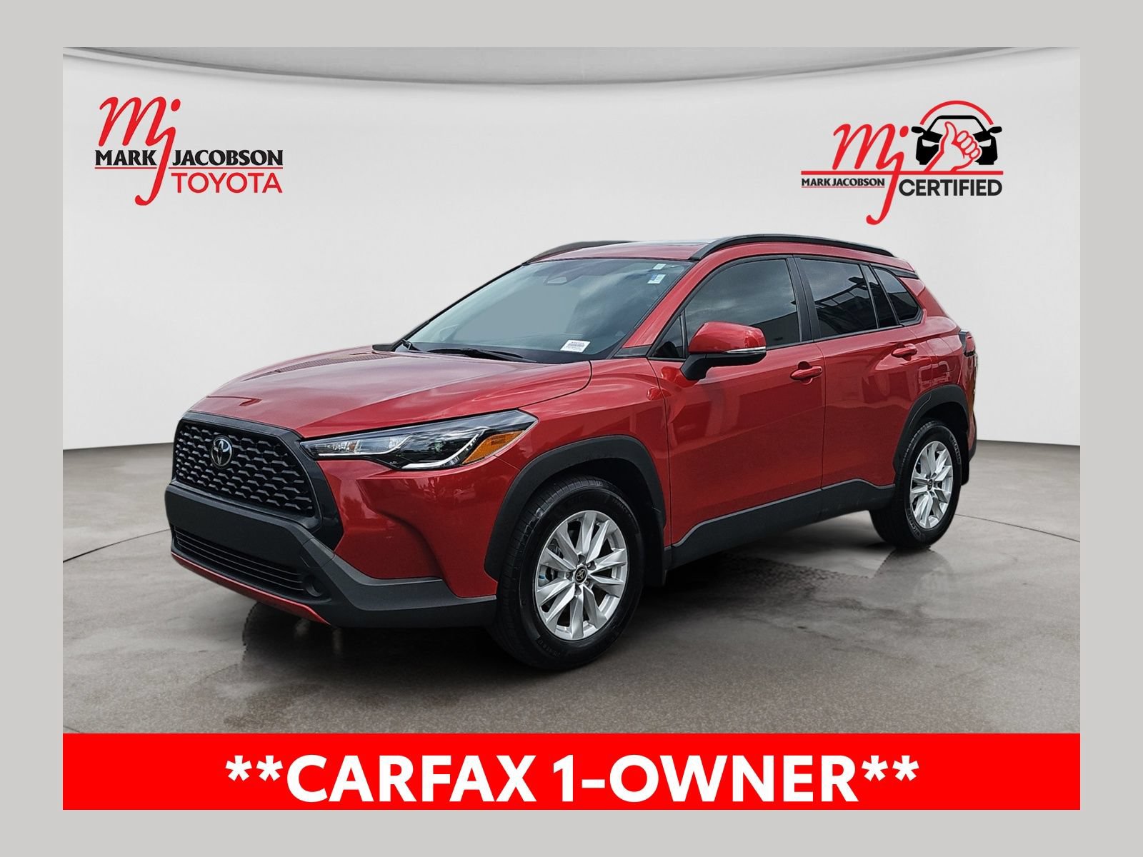 Used 2024 Toyota Corolla Cross LE w/ Moonroof Package