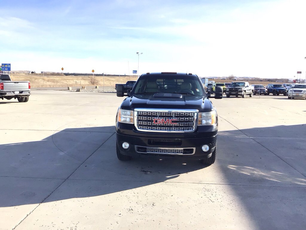 Used 2012 GMC Sierra 3500 Denali w/ Suspension Package, Off-Road image 8