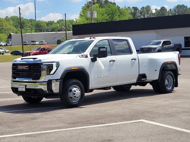 New 2026 GMC Sierra 3500 Pro w/ 1SA Pro Safety Plus Package AWD/4WD image 3