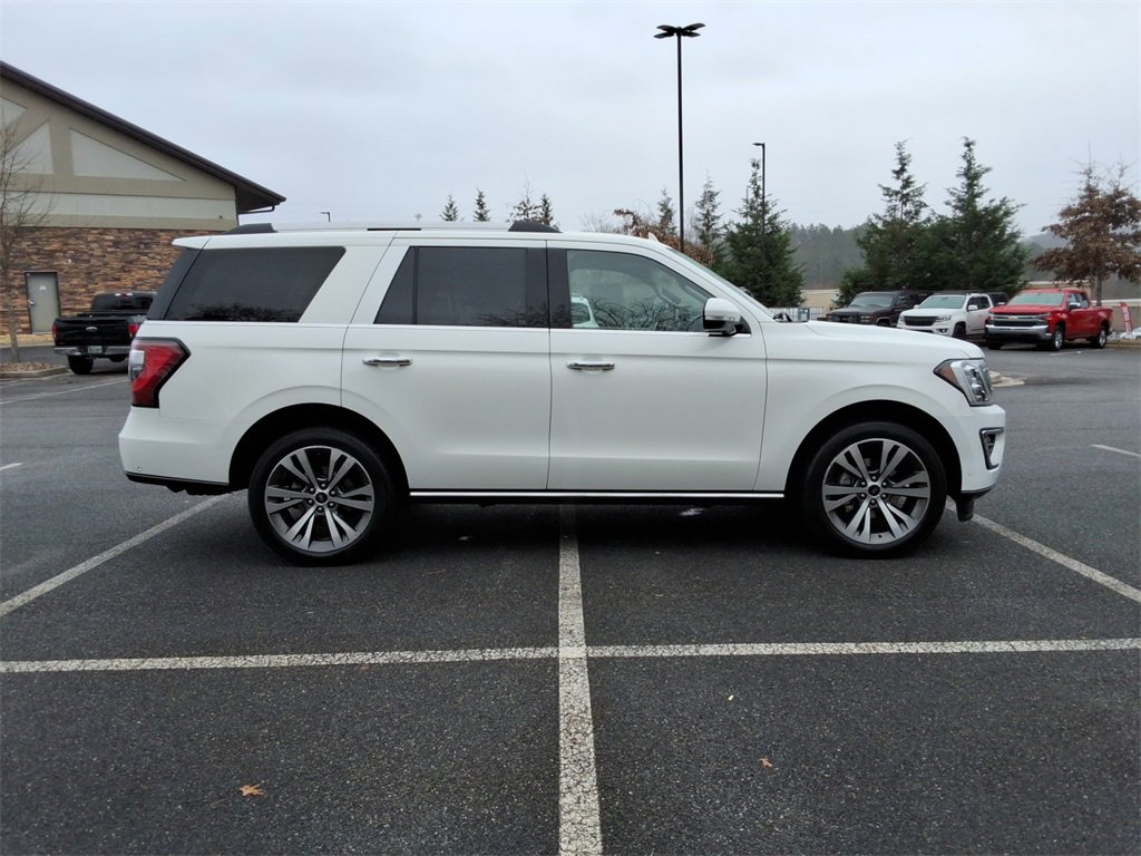 Used 2021 Ford Expedition Limited image 4