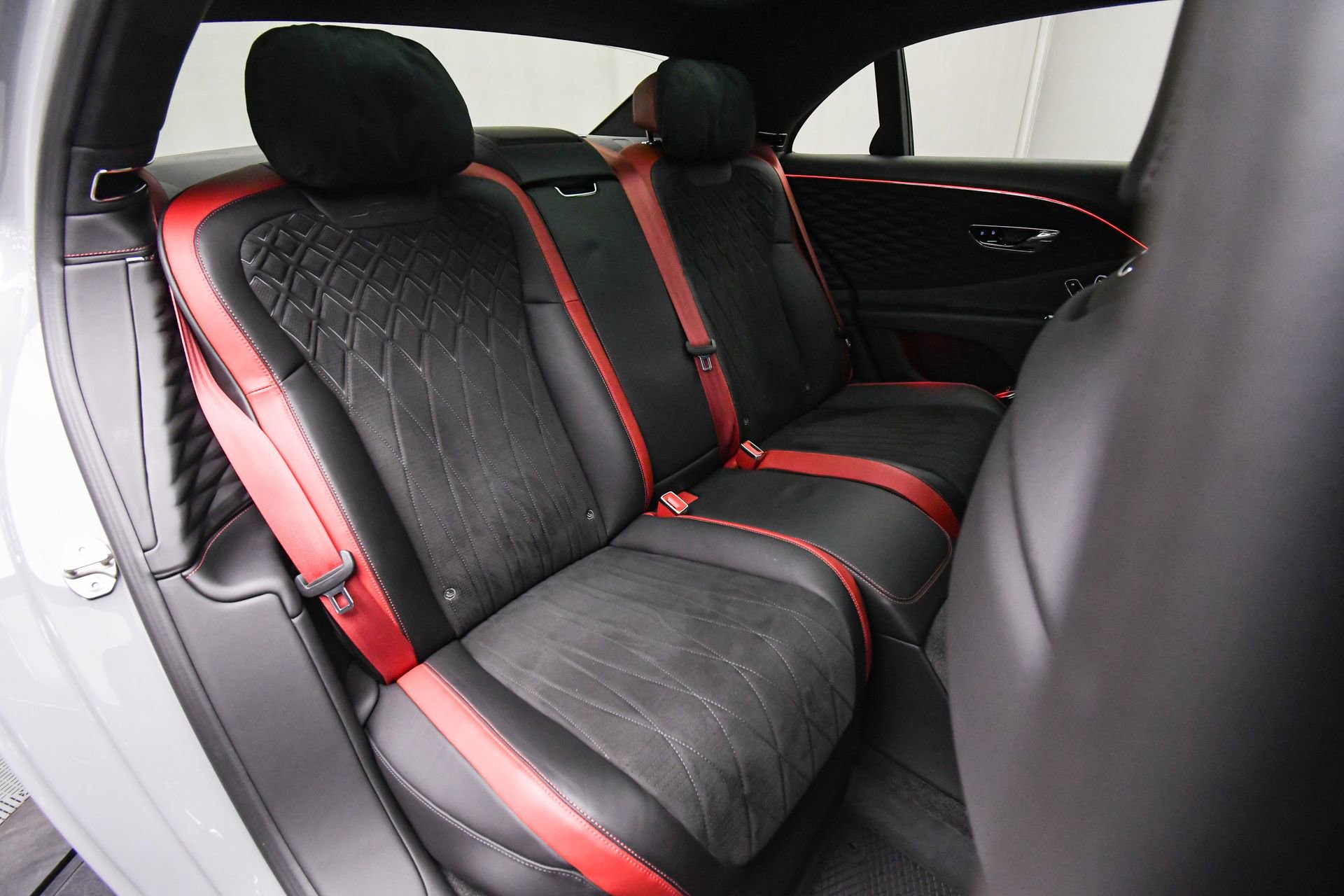 Certified 2023 Bentley Flying Spur W12 image 51