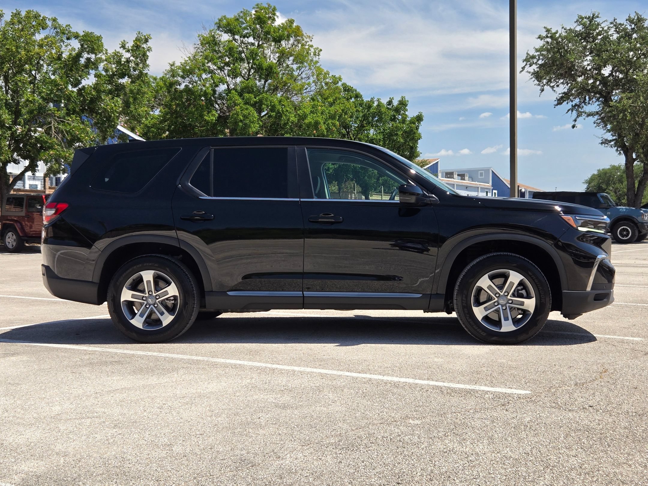 Used 2025 Honda Pilot EX-L video 2