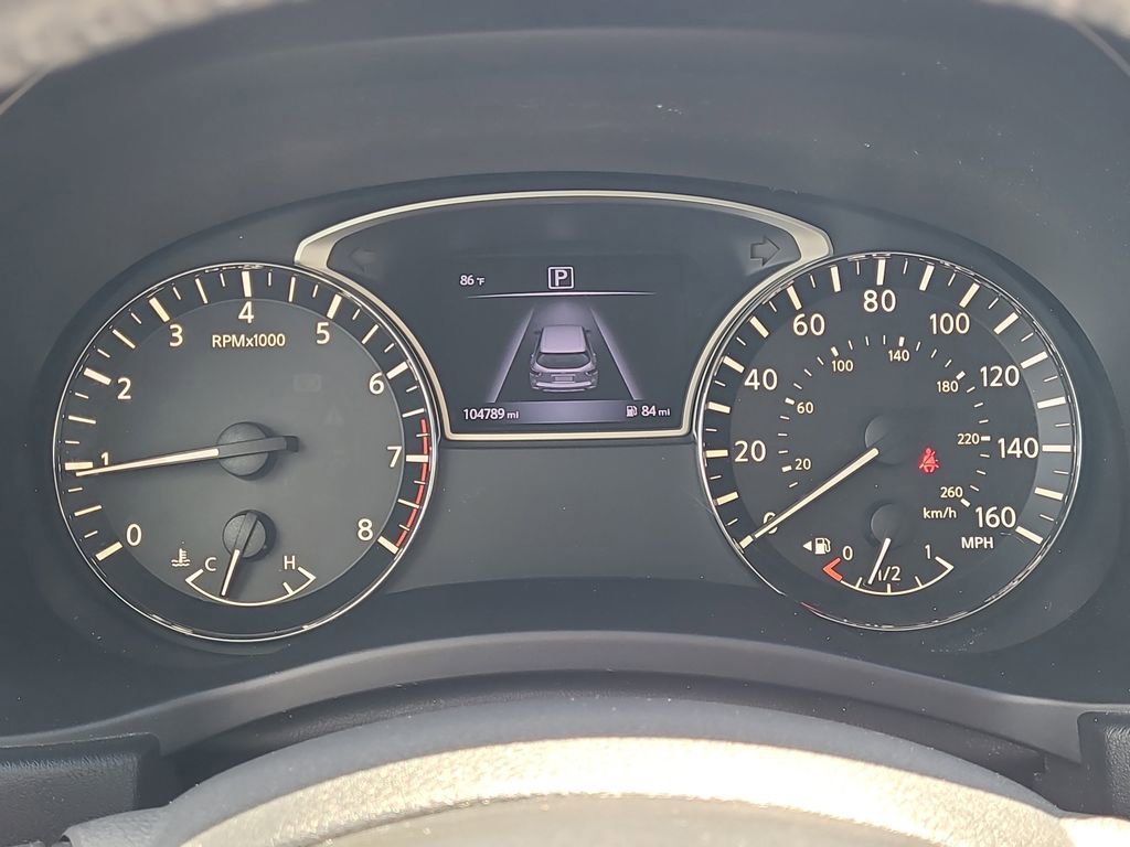 Used 2016 Nissan Pathfinder SV image 29