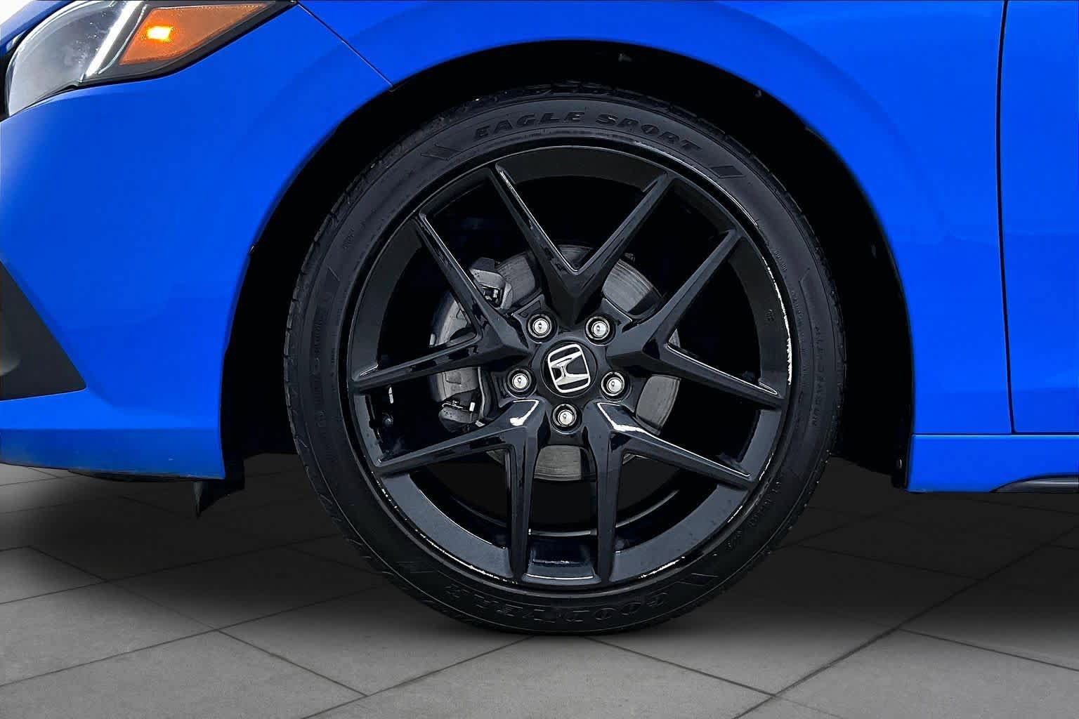 Used 2024 Honda Civic Sport image 11