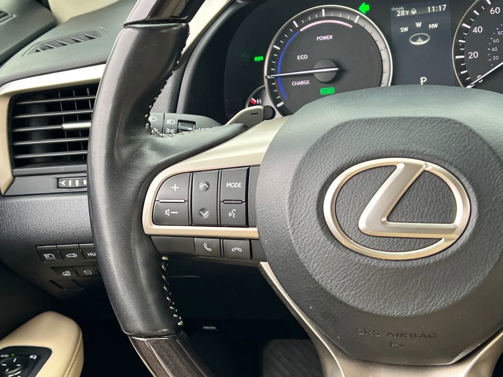 Used 2022 Lexus RX 450hL Luxury image 19