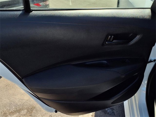 Used 2024 Toyota Corolla LE image 8