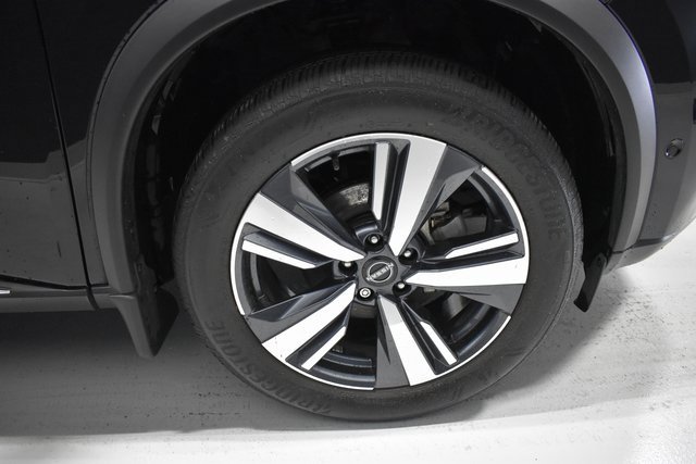 Certified 2023 Nissan Rogue Platinum w/ Platinum Premium Package image 10