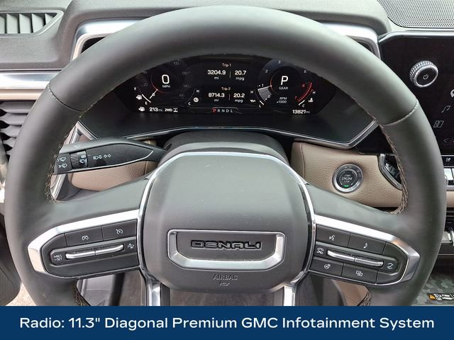 Used 2026 GMC Canyon Denali image 4