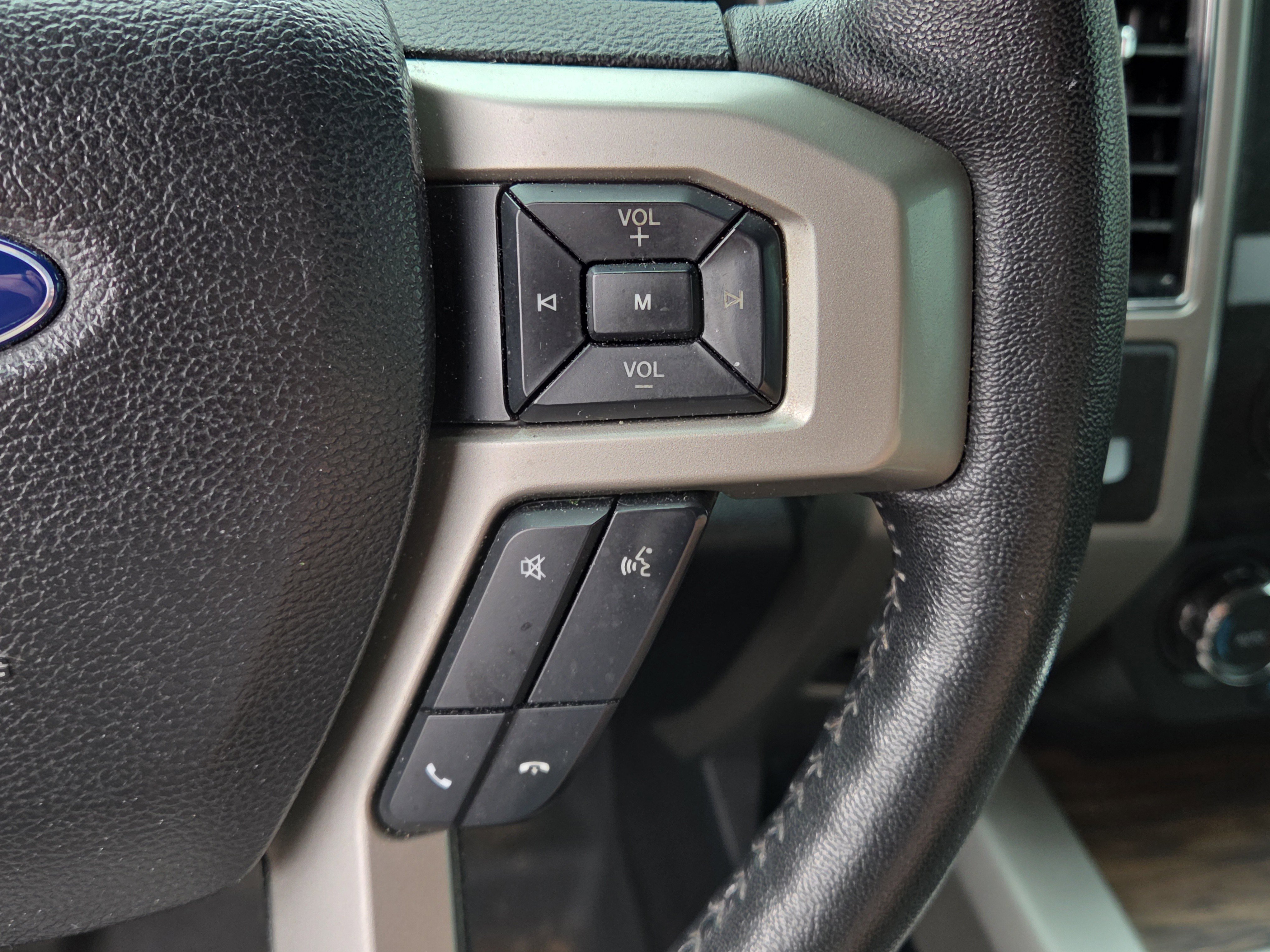 Used 2019 Ford F150 Lariat image 21