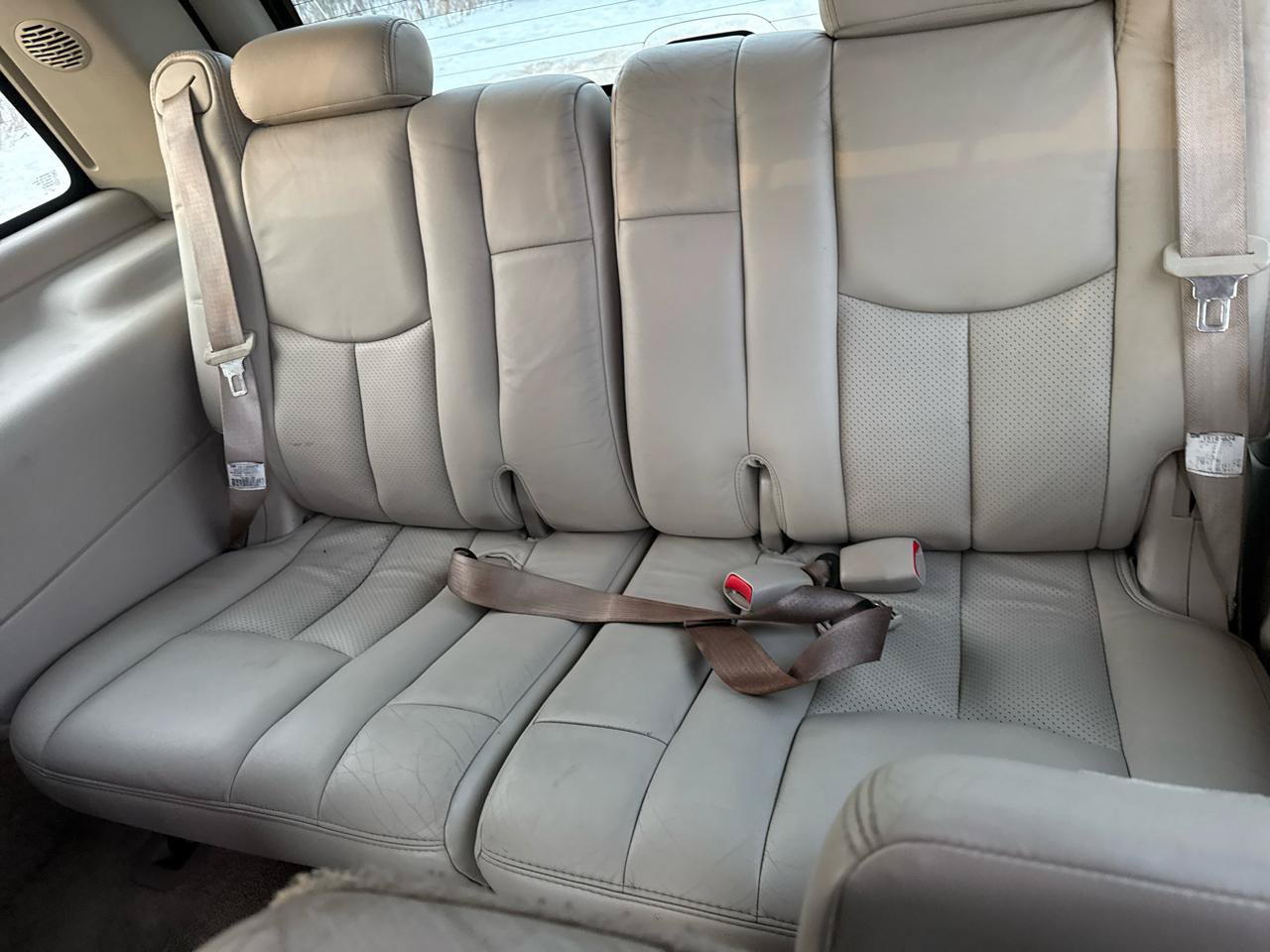 Used 2003 Cadillac Escalade AWD w/ Marketing Vehicle Package image 22