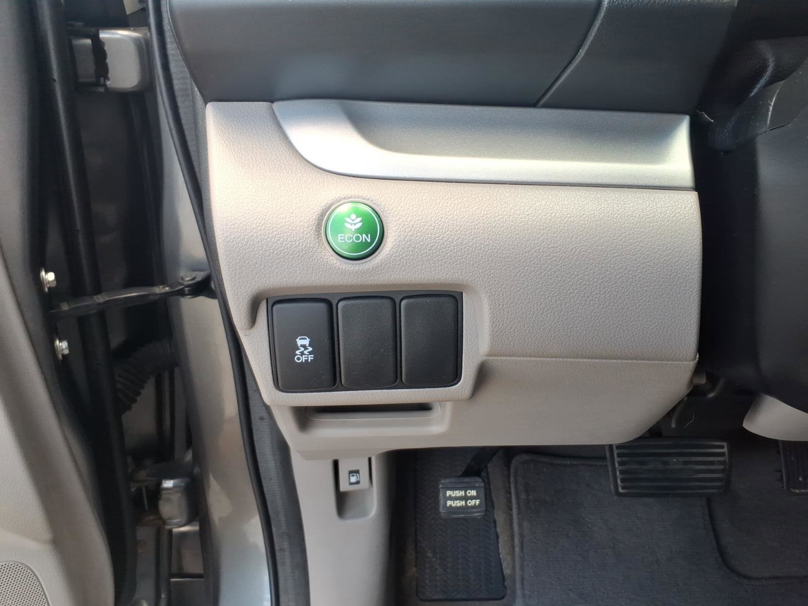 Used 2012 Honda CR-V LX image 13