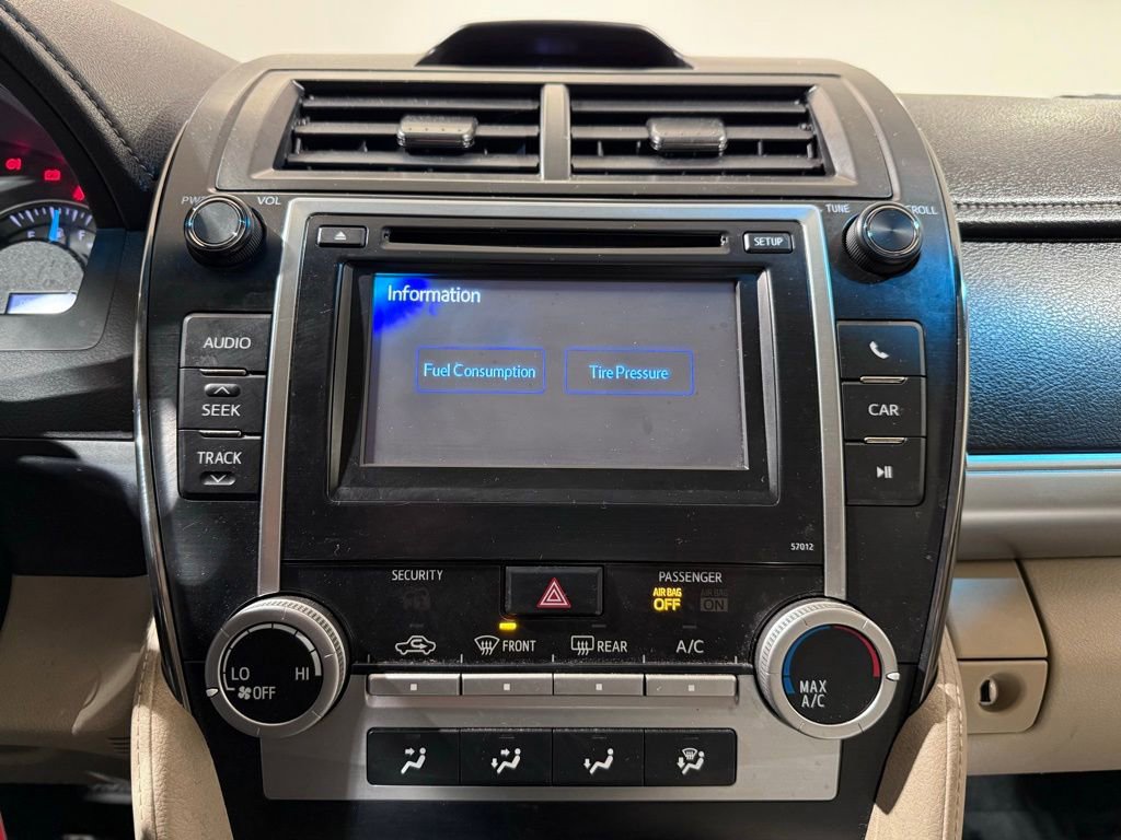 Used 2012 Toyota Camry LE image 24