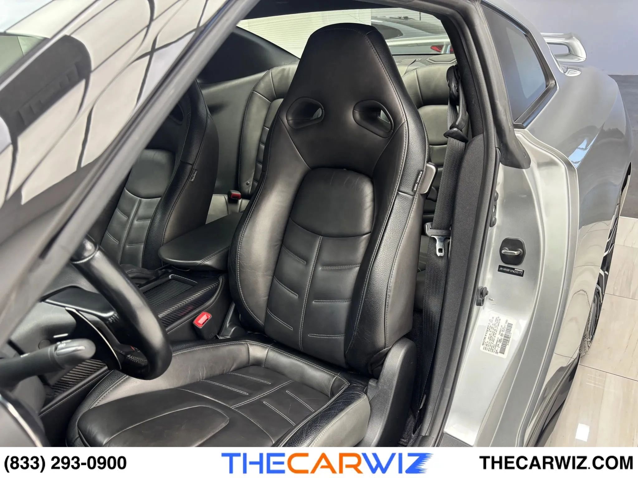 Used 2023 Nissan GT-R Premium w/ Premium Interior Package image 51