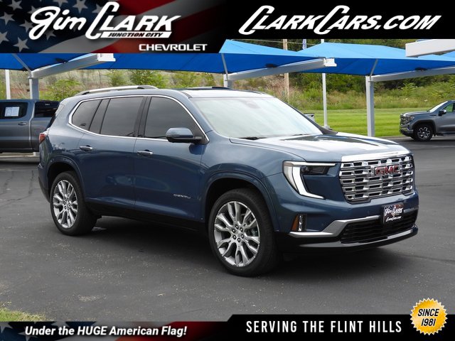 Used 2025 GMC Acadia Denali w/ Super Cruise Package image 1