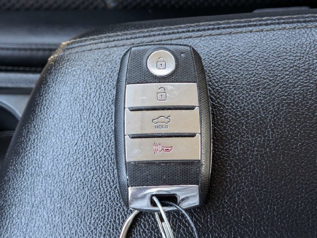Used 2019 Kia Optima S FWD image 25