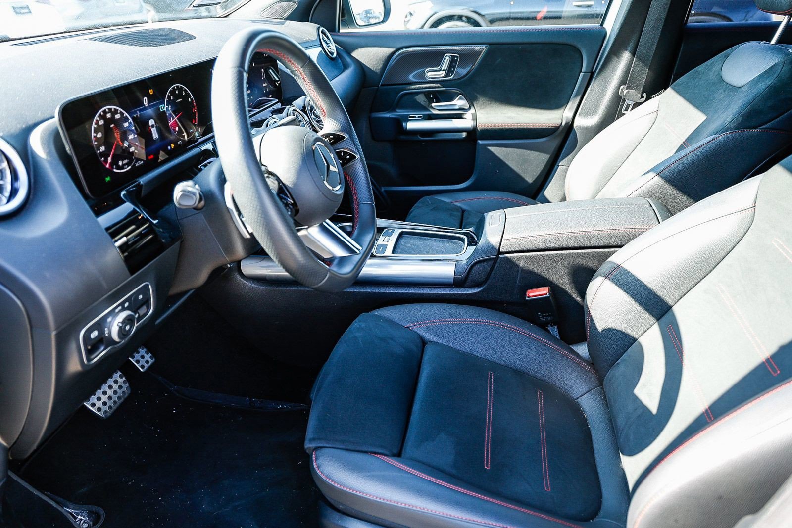 Used 2025 Mercedes-Benz GLA 250 GLA 250 image 5