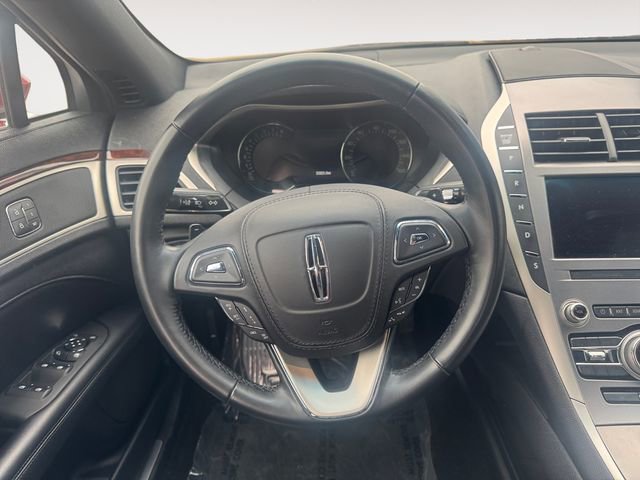 Used 2019 Lincoln MKZ Reserve image 12