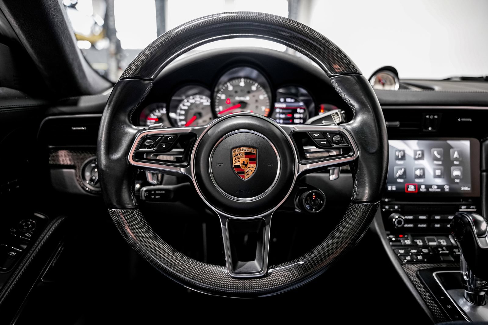 Used 2018 Porsche 911 Turbo S AWD/4WD image 10