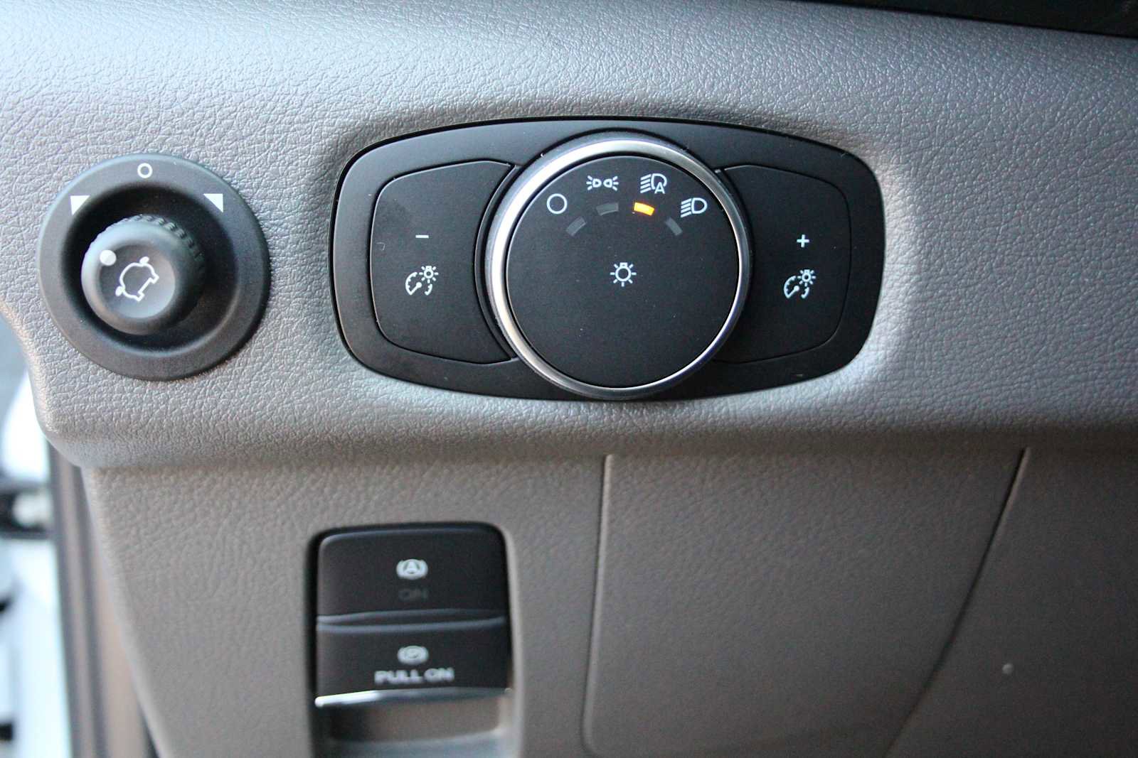 New 2026 Ford Transit 150 Low Roof AWD image 21