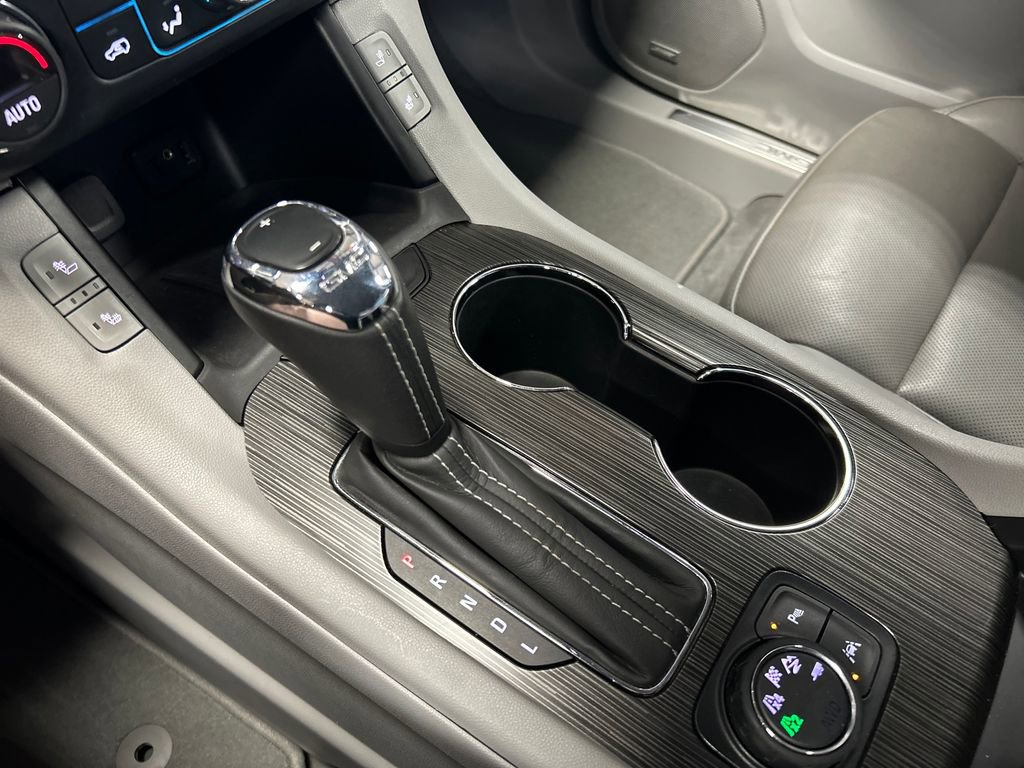 Used 2019 GMC Acadia SLT AWD/4WD image 25