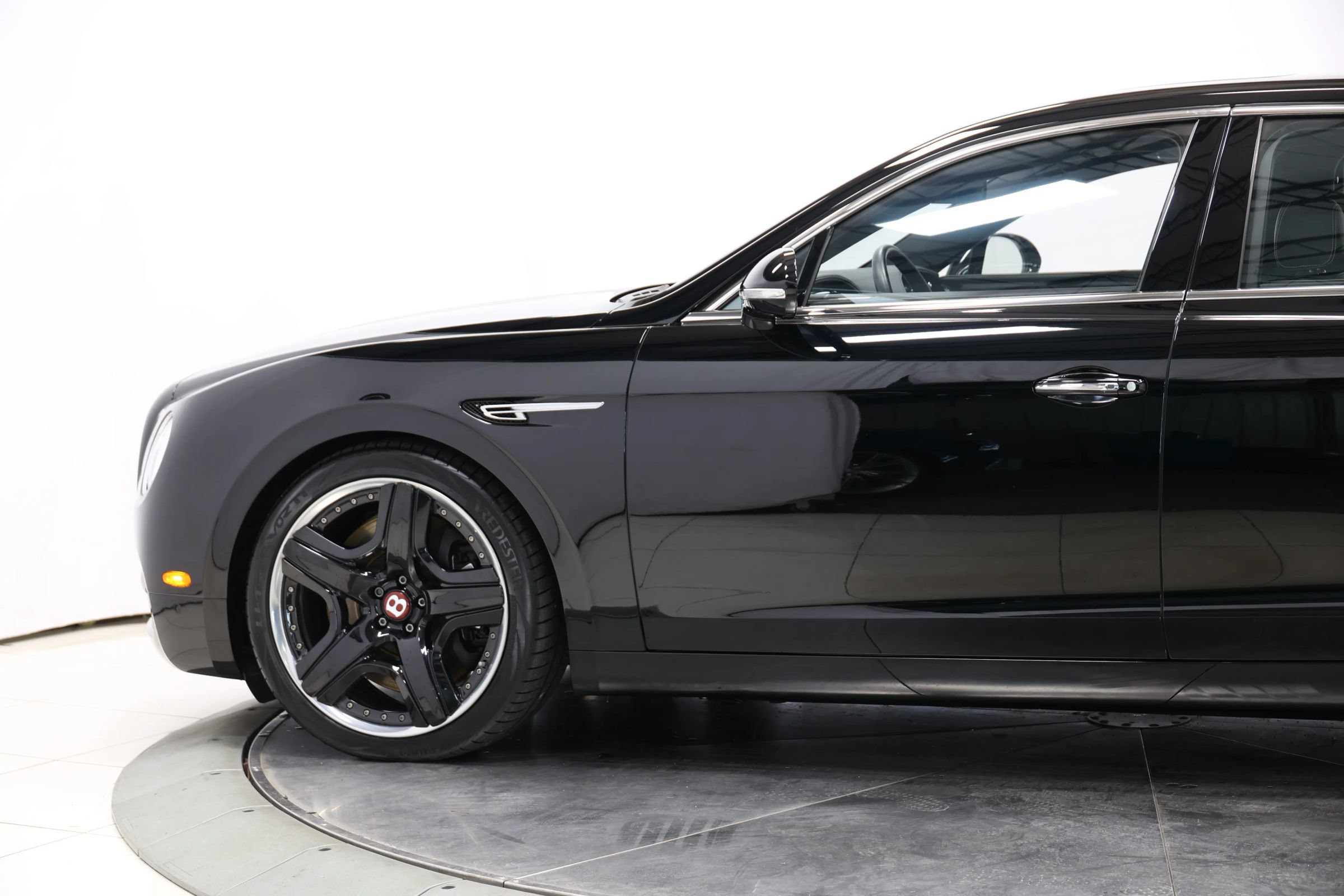 Used 2015 Bentley Flying Spur V8 AWD/4WD image 8