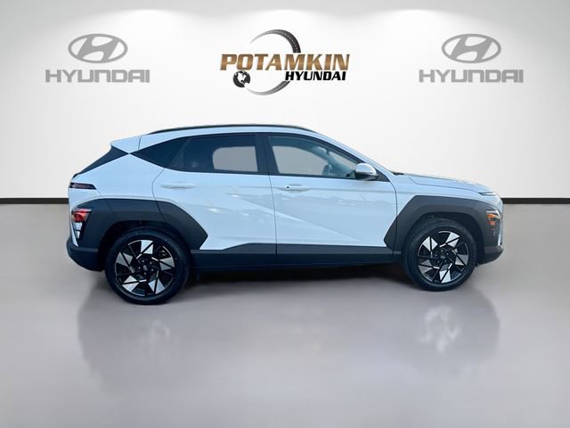 Used 2024 Hyundai Kona SEL image 4
