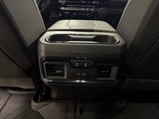 Used 2025 Chevrolet Silverado 2500 ZR2 w/ Technology Package image 18