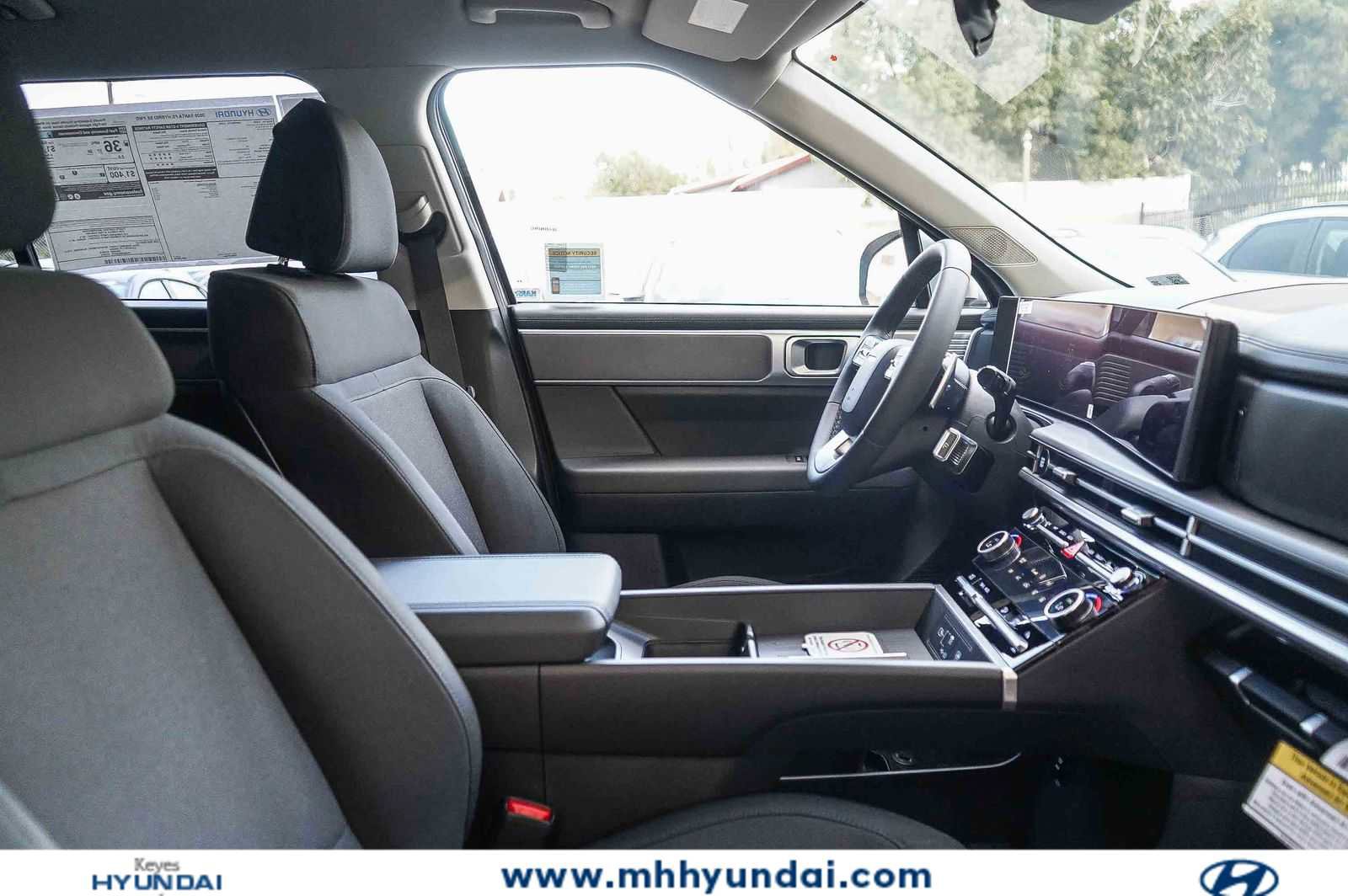 New 2026 Hyundai Santa Fe SE FWD image 17