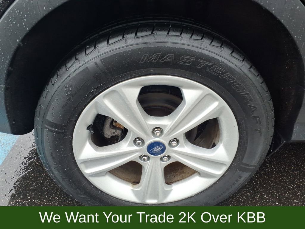 Used 2016 Ford Escape SE FWD image 25