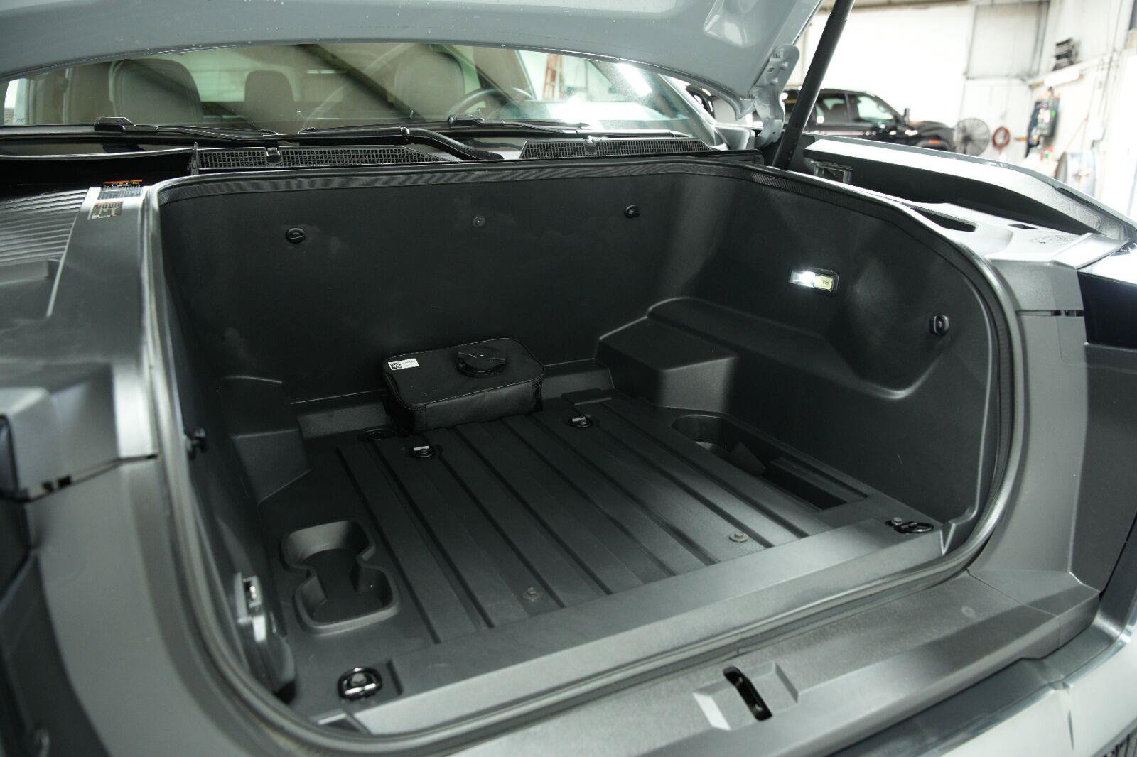 Certified 2026 GMC Sierra EV AT4 w/ AT4 Premium Package AWD/4WD image 19