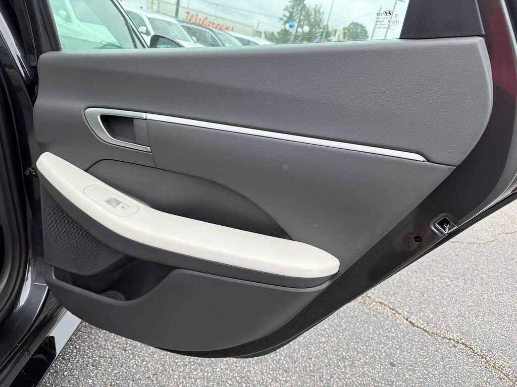 Certified 2026 Hyundai Sonata SEL FWD image 16