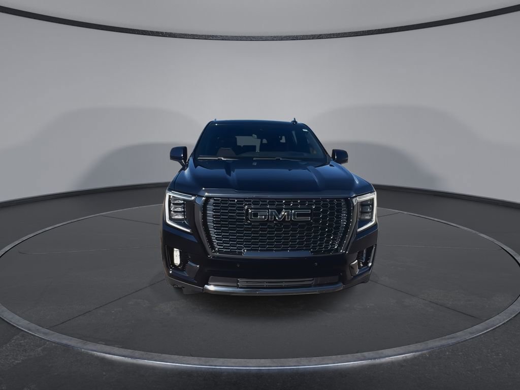 Used 2023 GMC Yukon XL Denali Ultimate image 3