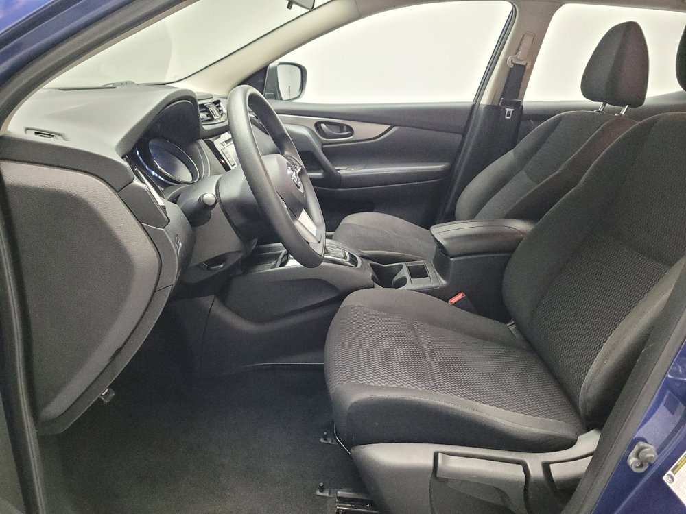 Used 2021 Nissan Rogue Sport S FWD image 17