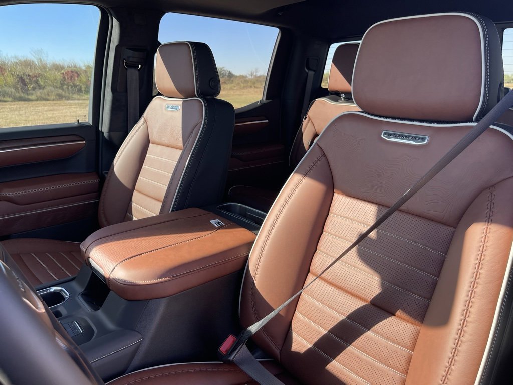 New 2026 GMC Sierra 1500 Denali Ultimate image 11