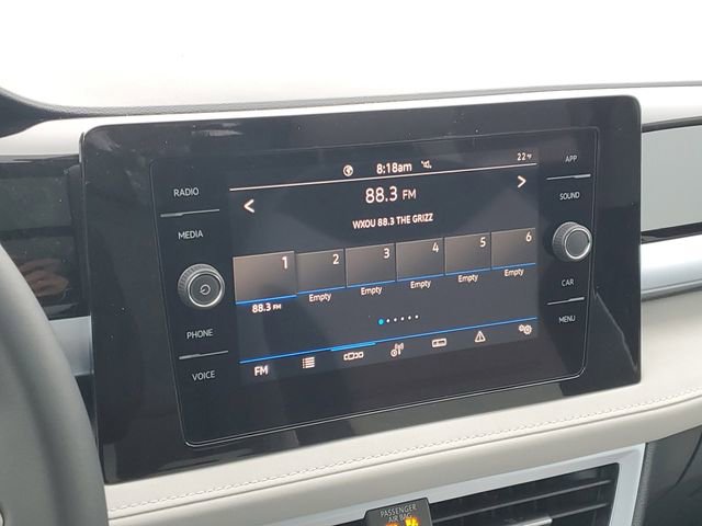 New 2026 Volkswagen Taos SE image 20