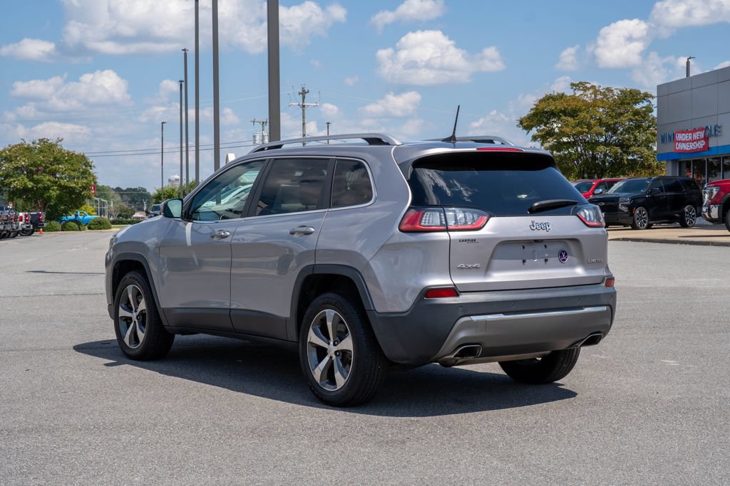 Used 2019 Jeep Cherokee Limited AWD/4WD image 5