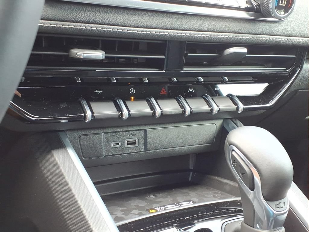 New 2026 Chevrolet Colorado LT w/ LT Convenience Package RWD image 8