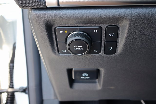 New 2025 Ford Expedition Max Platinum w/ Stealth Appearance Package image 36