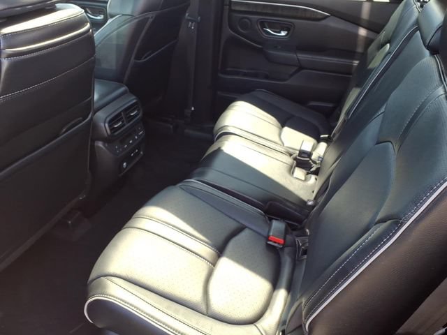 Used 2024 Honda Pilot Elite image 17